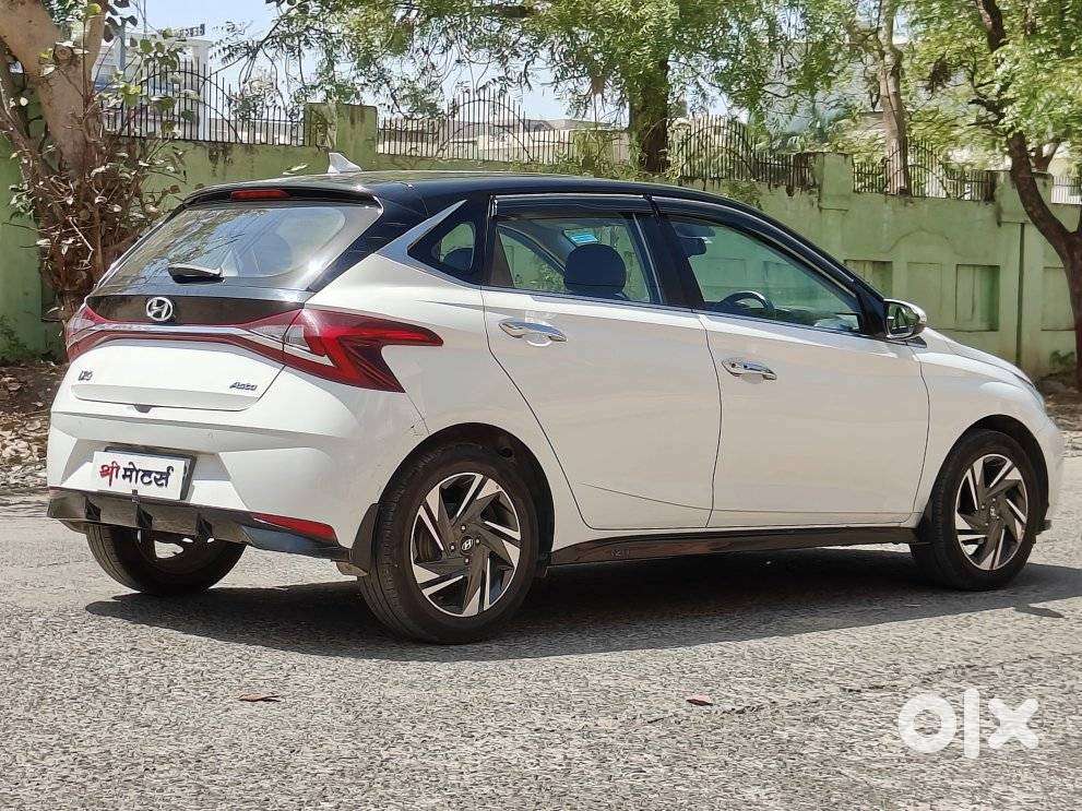 Hyundai I20 Asta (o) 1.2 Ivt, 2021, Petrol