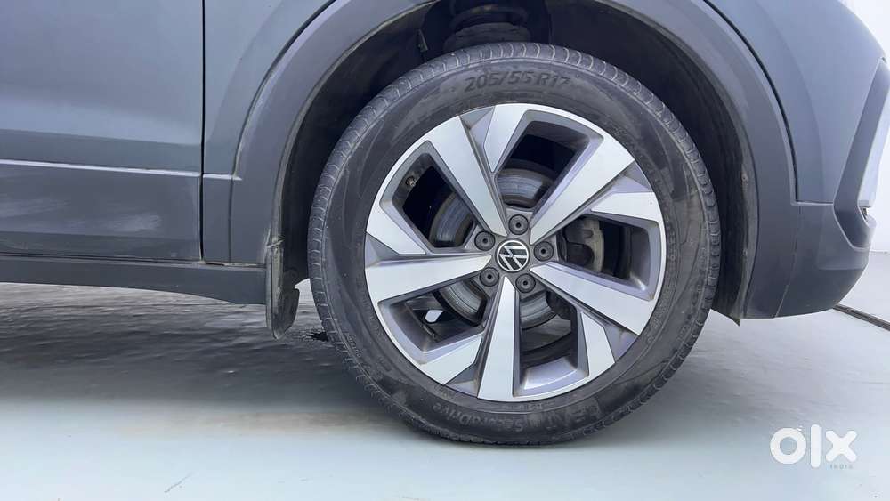 Volkswagen Taigun Topline 1.0 Tsi At (electric Seats), 2022, Petrol
