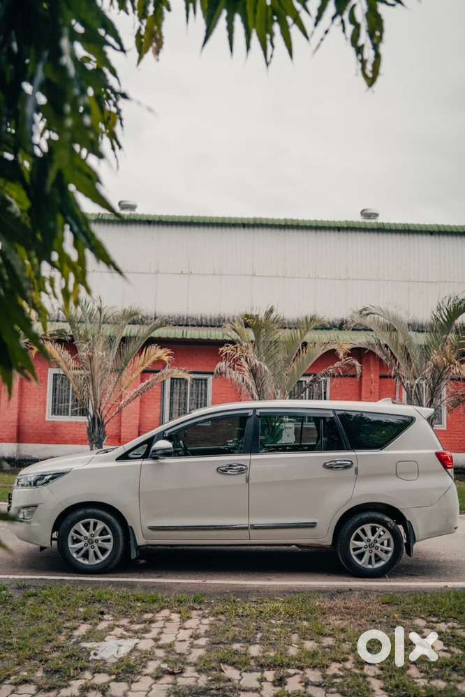Toyota Innova Crysta Diesel 93000 Km Driven