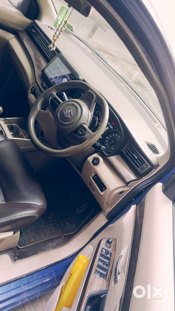 Maruti Suzuki Ertiga, 2018, Petrol