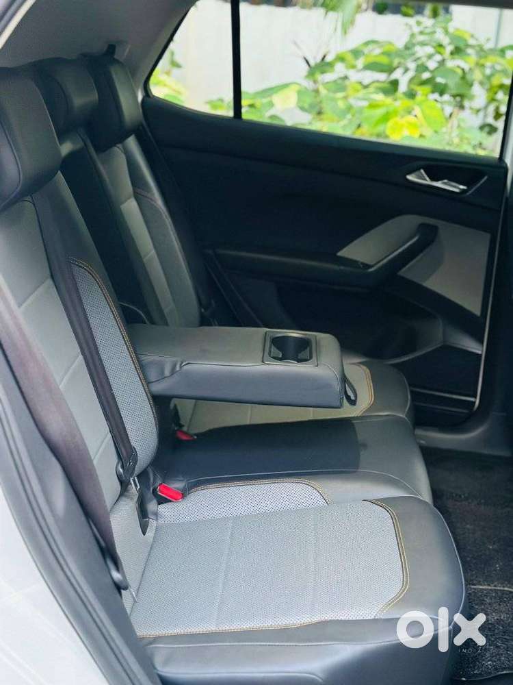 Skoda Kushaq 1.0 Tsi Style At, 2021, Petrol