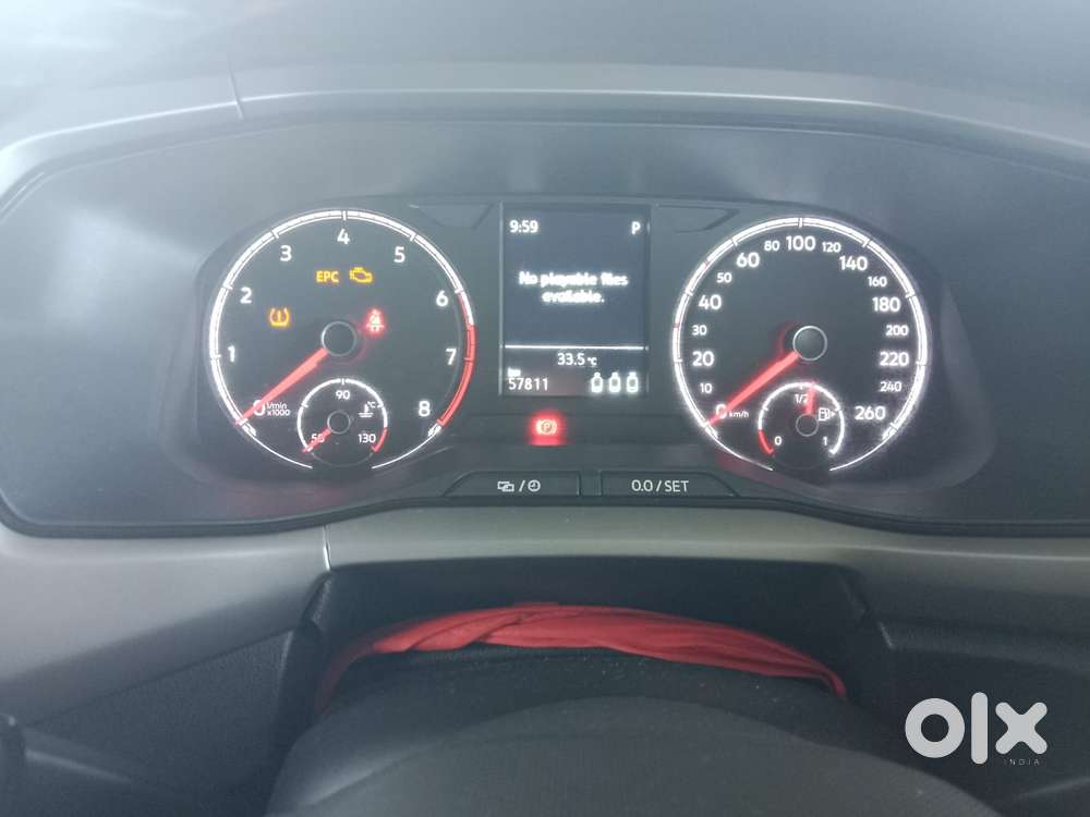 Volkswagen Taigun 1.0 Tsi Highline At, 2024, Petrol