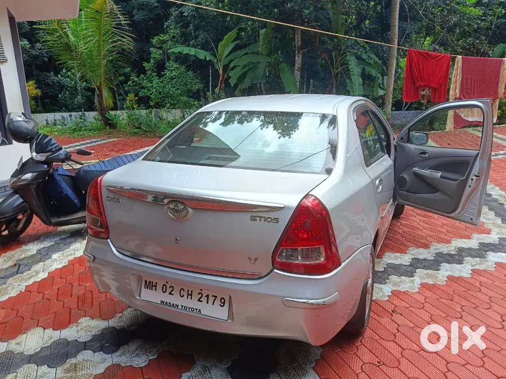 Toyota Etios 2012 1.5 Trd