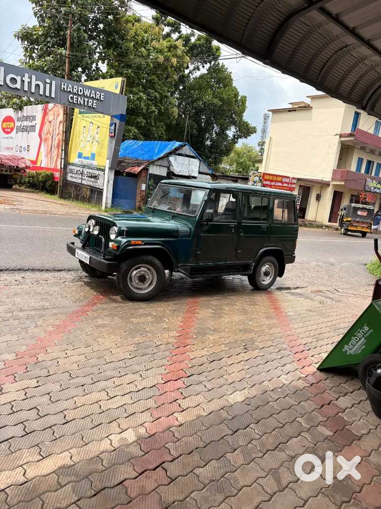 Mahindra Armada 1998