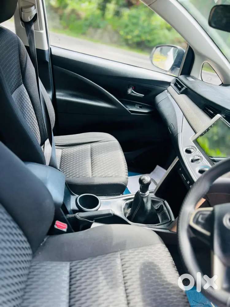 Toyota Innova Crysta 2017 Diesel Manual Model