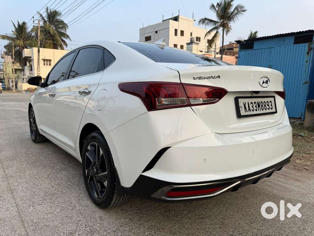 Hyundai Fluidic Verna 2021