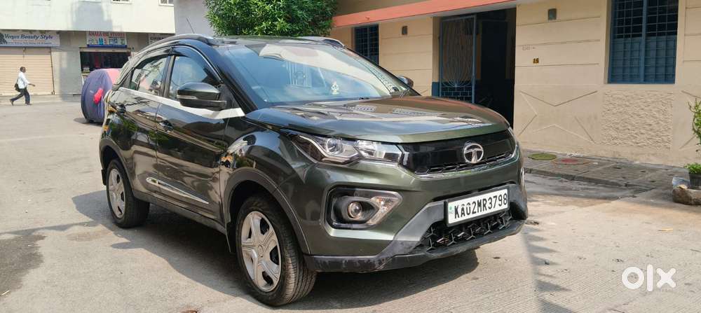Tata Nexon 1.5 Revotorq Xm (s), 2021, Petrol