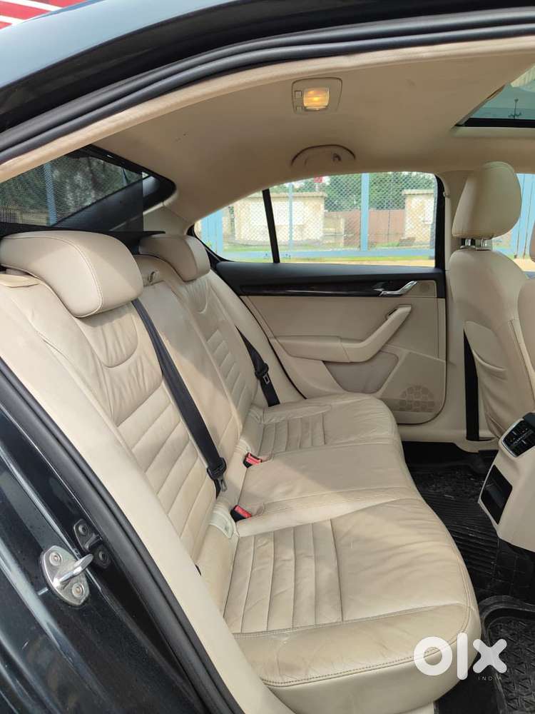 Skoda Octavia 1.8 Elegance Tsi At, 2015, Petrol