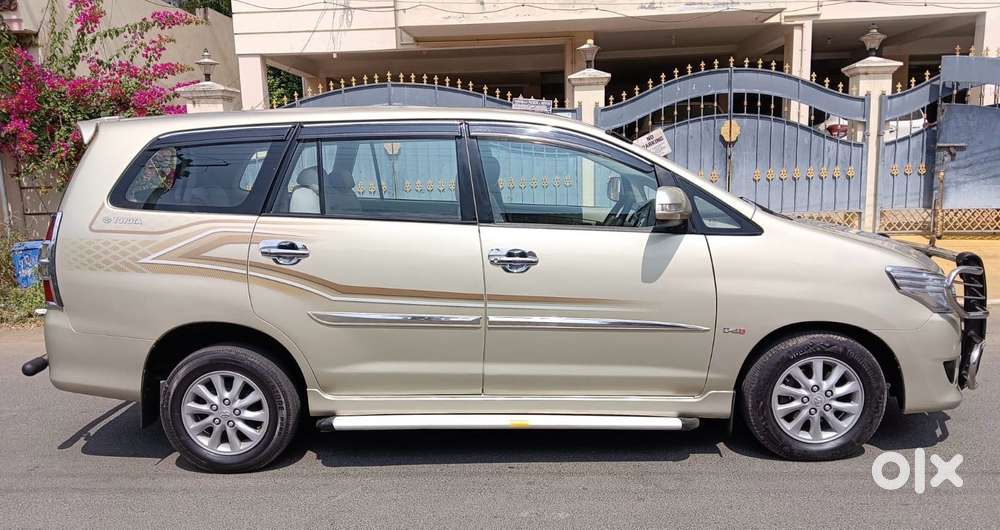 Toyota Innova 2.5 V 7 Str, 2013, Diesel