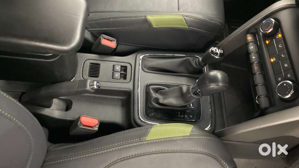 Mahindra Thar Lx P At 4wd 4s Ht, 2022, Petrol