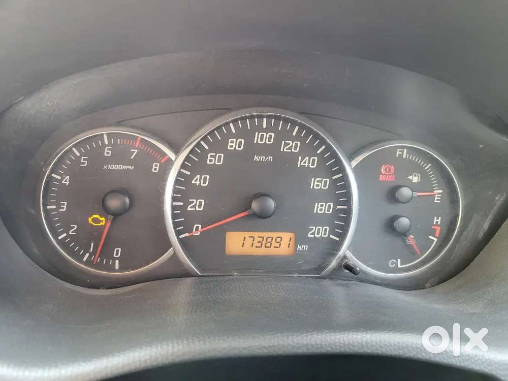 Maruti Suzuki Swift 2010 Cng Registered Fix Price