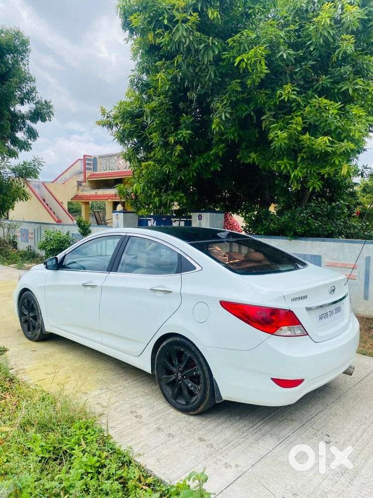 Hyundai Verna Fluidic 1.6 Crdi Sx, 2012, Diesel
