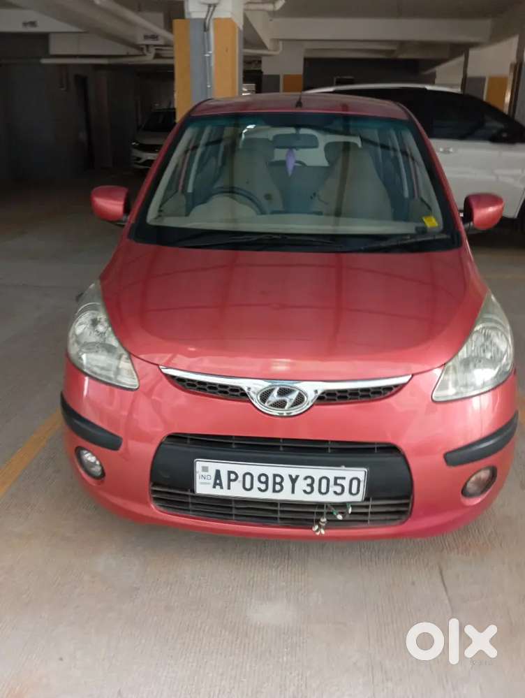 Ihundai 10 Sportz Amautomatic