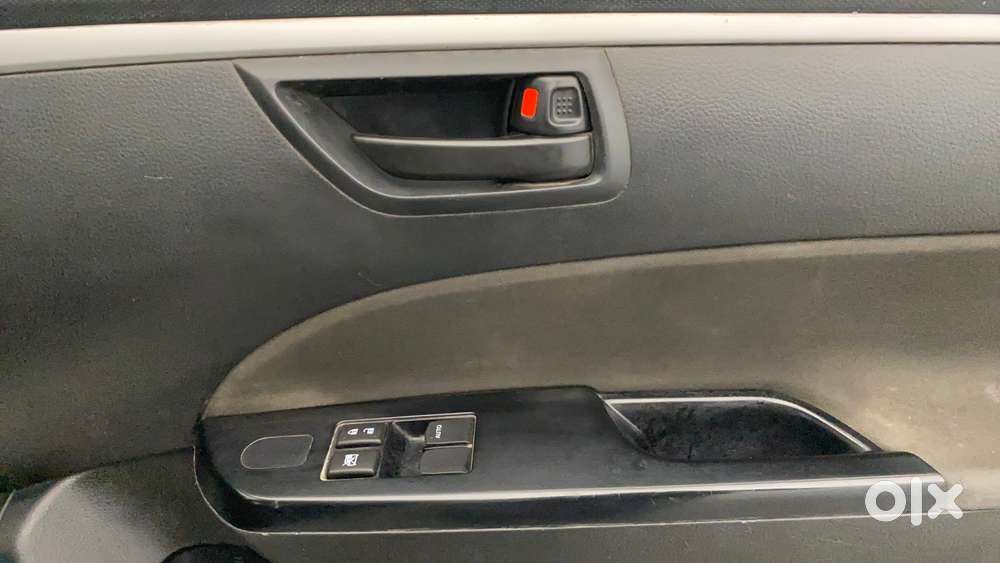 Maruti Suzuki Swift Lxi, 2016, Petrol