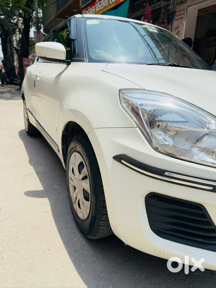 Maruti Suzuki Swift 2018 Petrol 28000 Km Driven