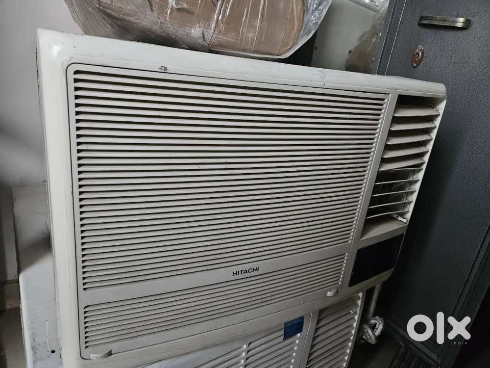 Selling 2 window AC