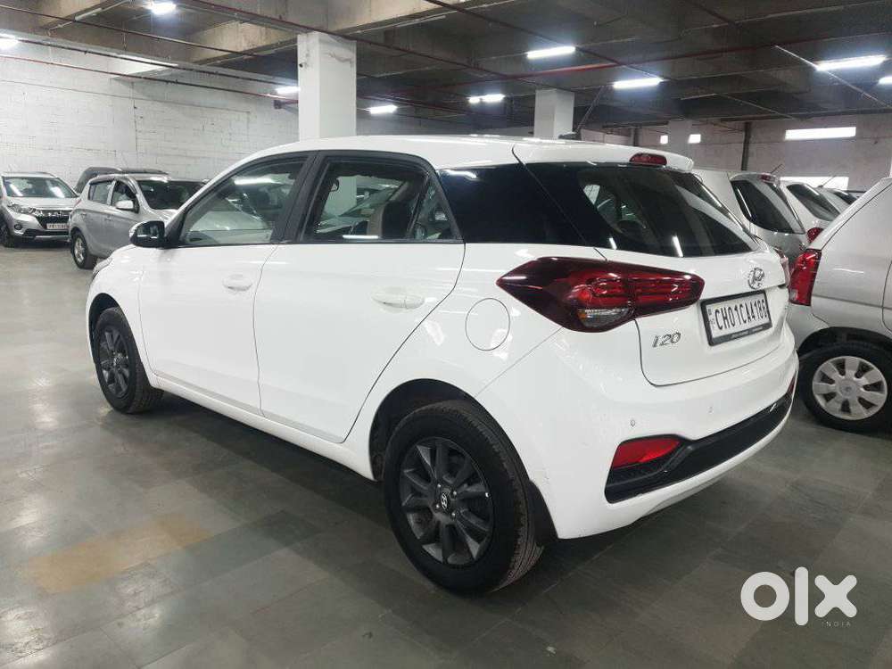 Hyundai New I20 1.2 Sportz Ivt, 2020, Petrol