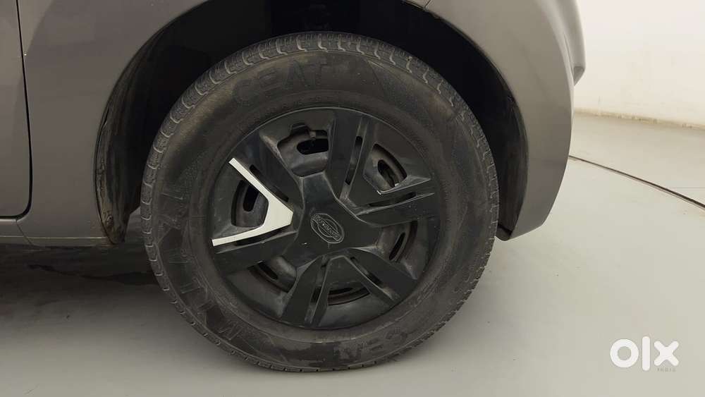 Datsun Redigo T Option, 2017, Petrol