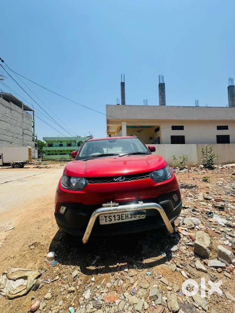 Mahindra Kuv 100 Petrol Well Maintained