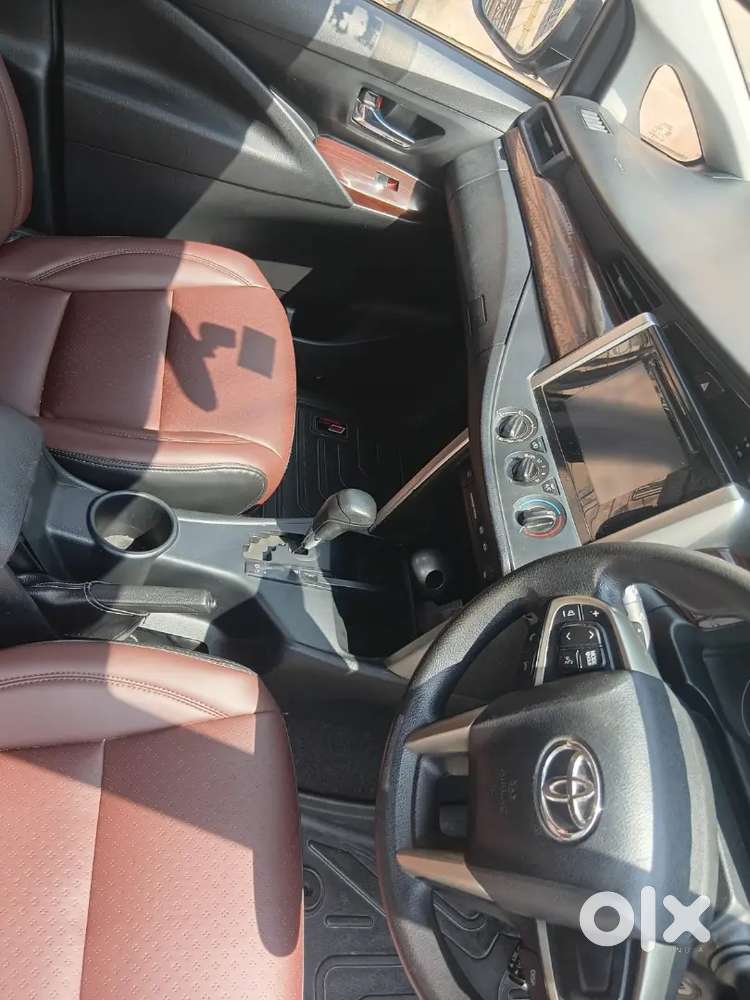 Toyota Innova Crysta 2019