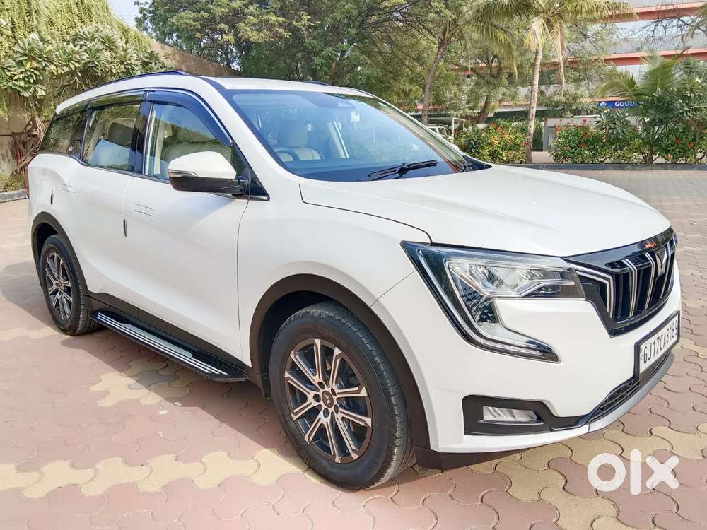 Mahindra Xuv700 2.2 Ax 7 Diesel At Str, 2022, Diesel