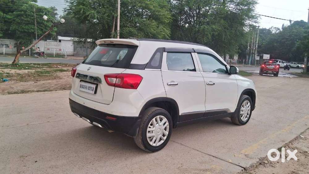Maruti Suzuki Brezza 1.5 Lxi Cng, 2022, Cng & Hybrids