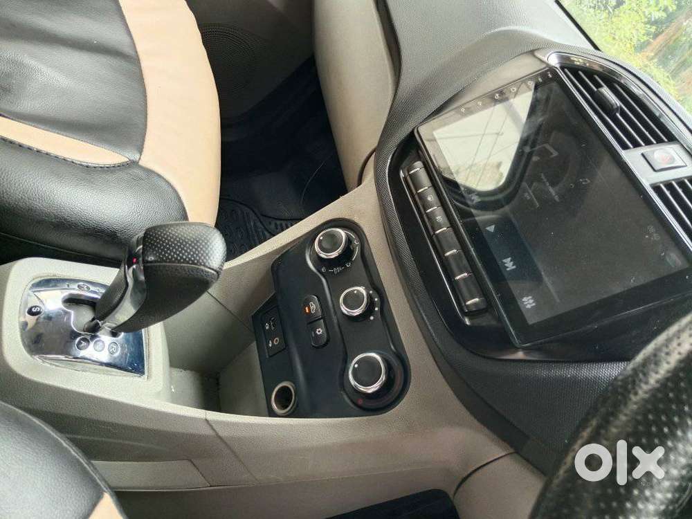 Tata Tiago 1.2 Revotron Xza, 2017, Petrol