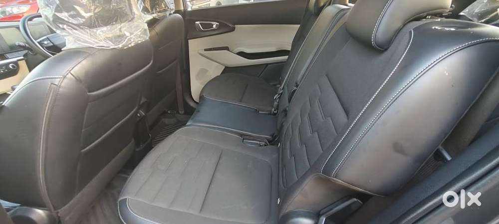 Kia Carens Clavis Htk, 2025, Petrol