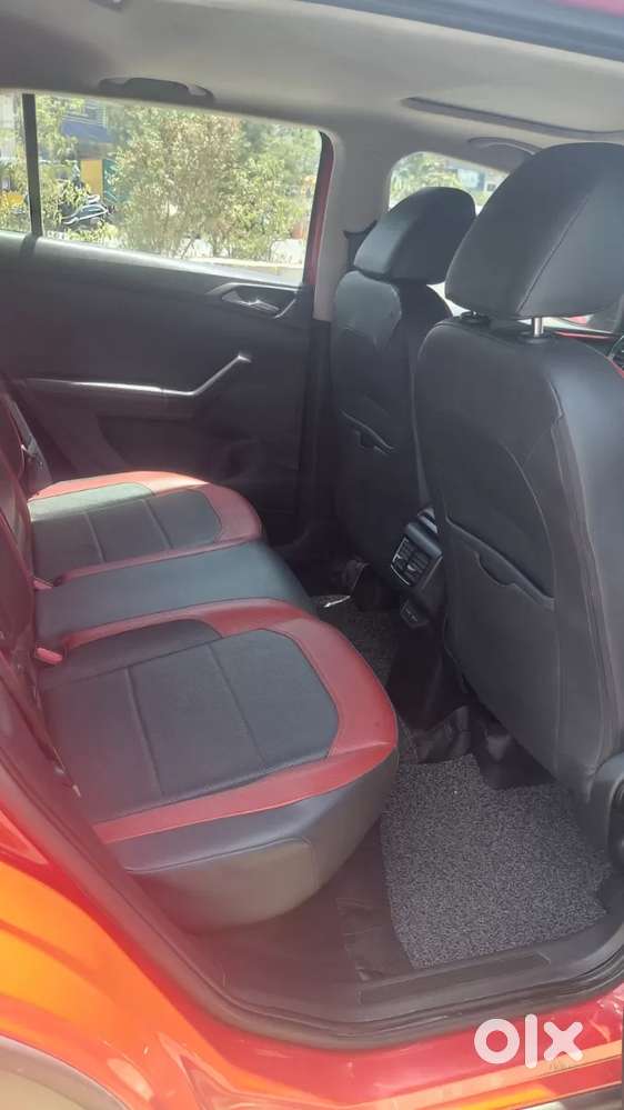 Skoda Kushaq Monte Carlo 1.0l Tsi Mt, 2022, Petrol