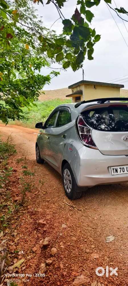 Hyundai Eon 2016 Petrol 70000 Km Driven