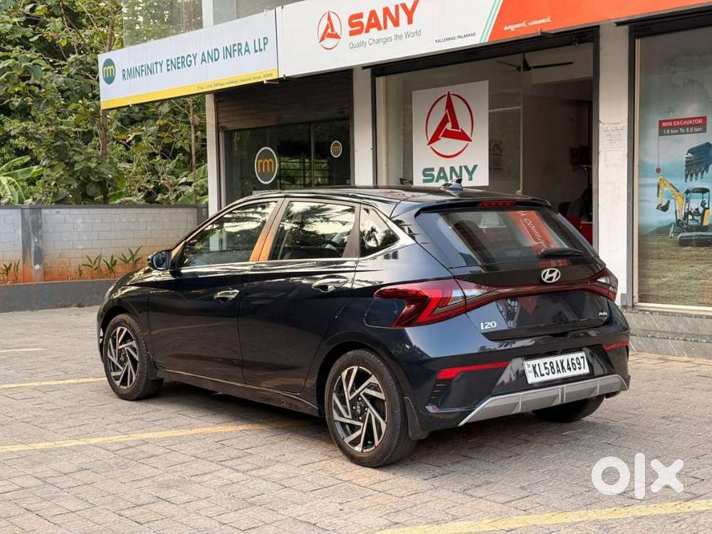 Hyundai I20 Asta (o) 1.2 Mt, 2024, Petrol