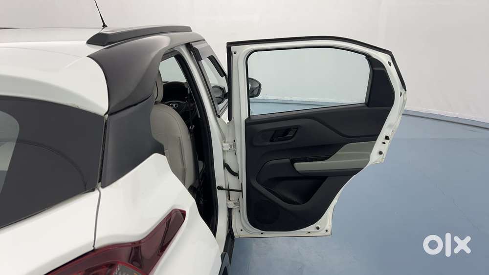 Tata Punch 1.2 Revotron Adventure Rhythm Pack Mt, 2022, Petrol