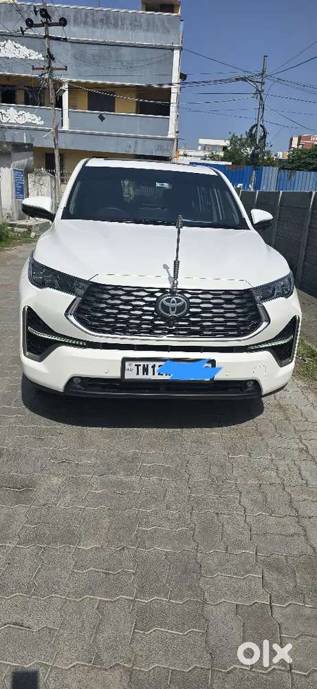 Toyota Innova Hycross Zx 2023 June Model