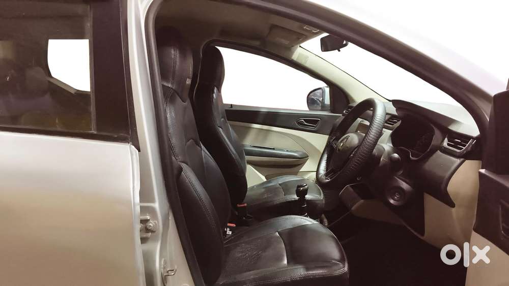 Renault Triber Rxt, 2020, Petrol