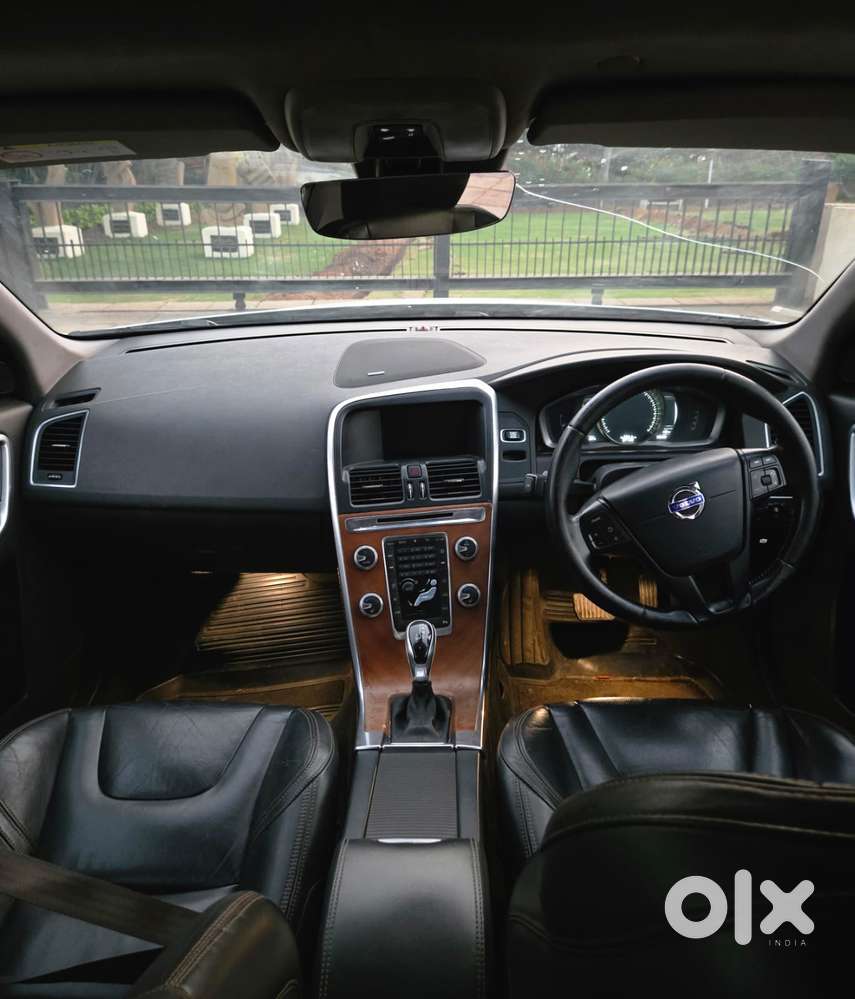 Volvo Xc60 D5 Awd Automatic, 2016, Diesel