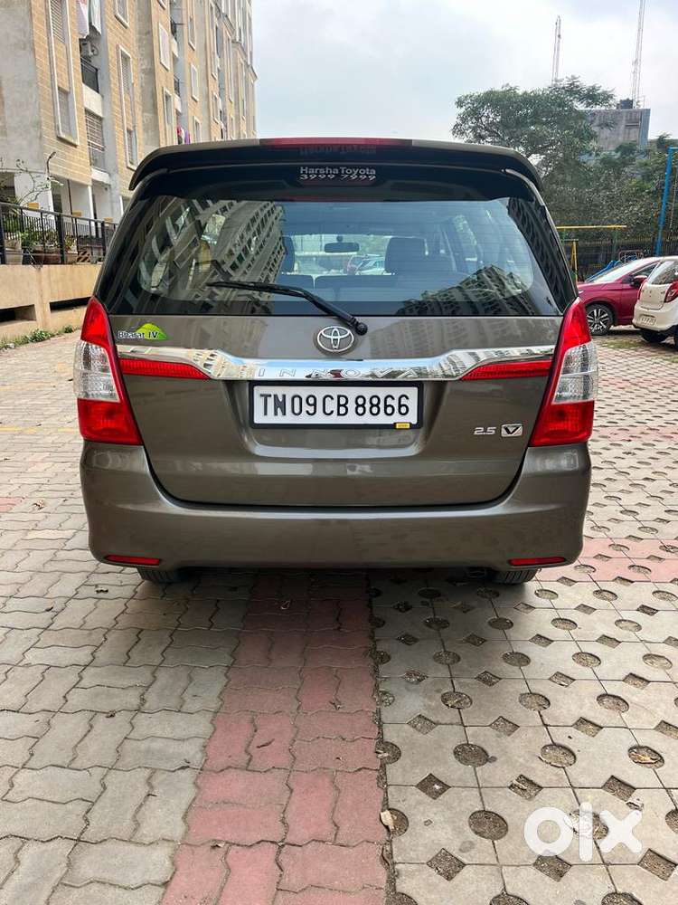 Toyota Innova Diesel 2015