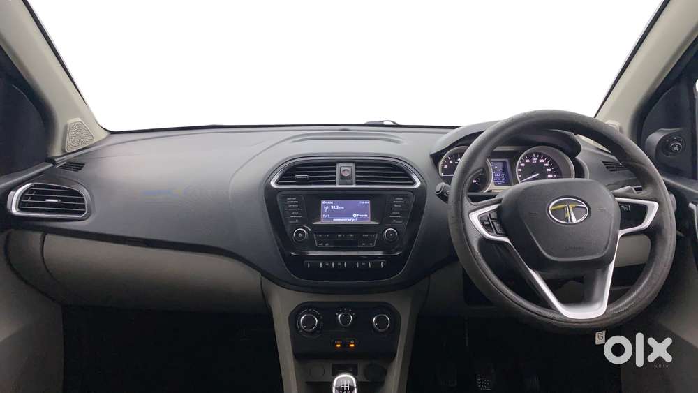 Tata Tiago 1.2 Revotron Xz, 2017, Petrol