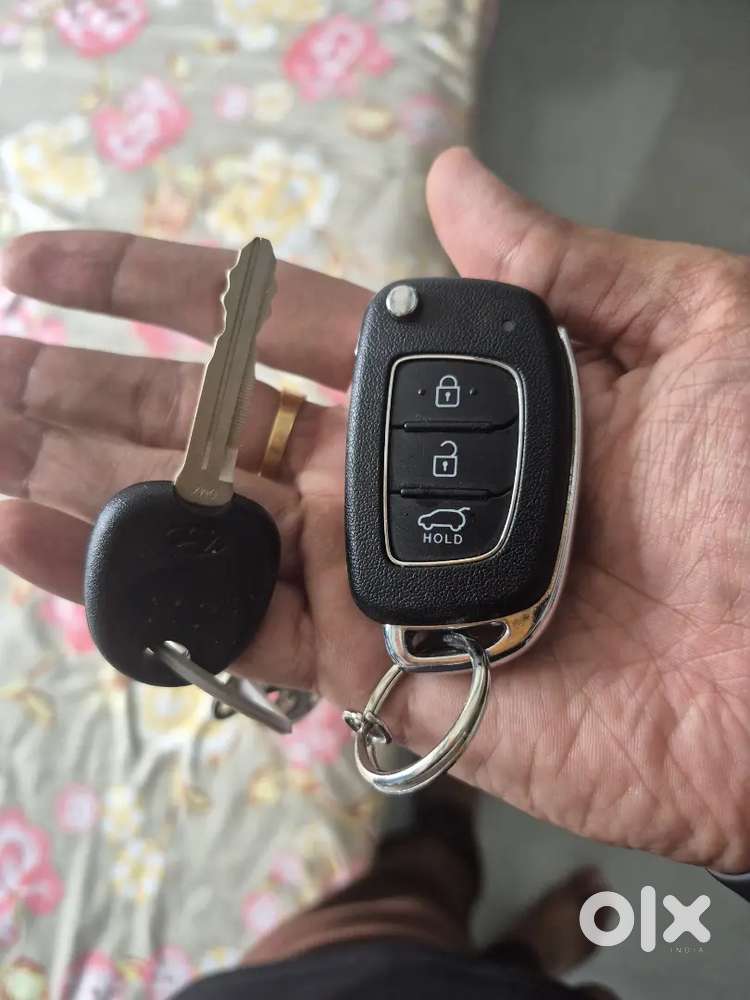Hyundai Venue 1.2 So+ 2024 Sept Petrol Manual