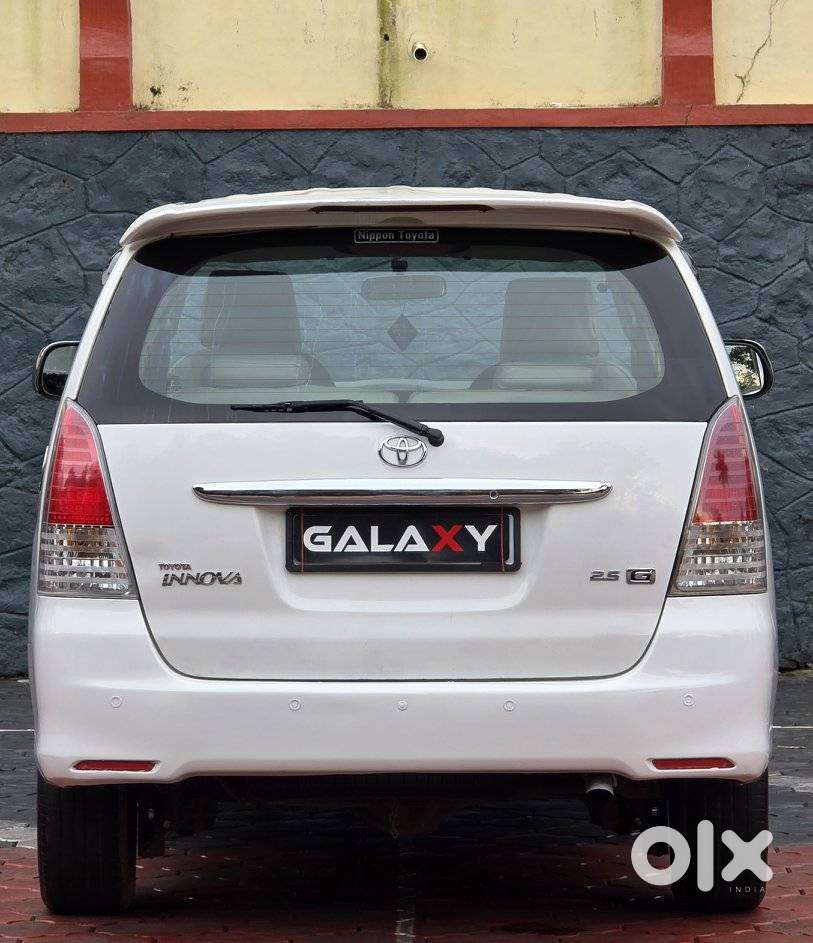 Toyota Innova 2009-2011 2.5 Gx 7 Str, 2010, Diesel