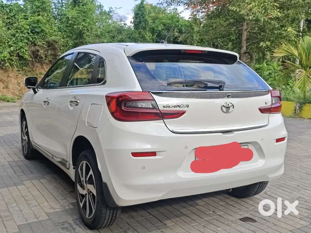 Toyota Glanza 2024 Petrol Well Maintained