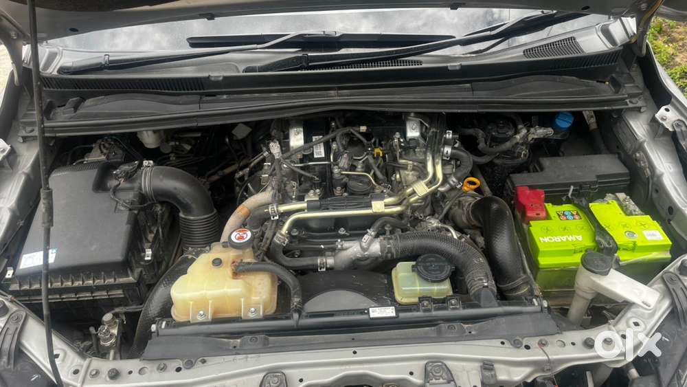 Toyota Innova Crysta 2023 Diesel Manual