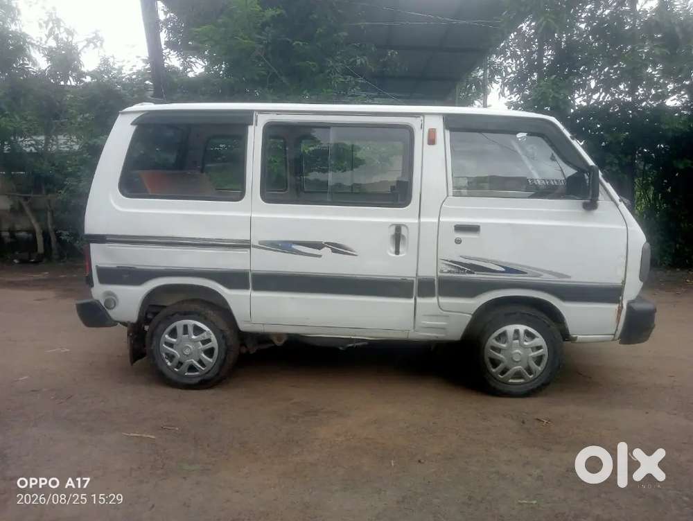 Maruti Suzuki Omni 2013 Petrol
