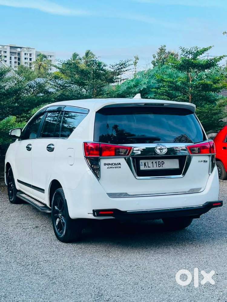 Toyota Innova Crysta 2.8 Gx At 8s, 2019, Diesel
