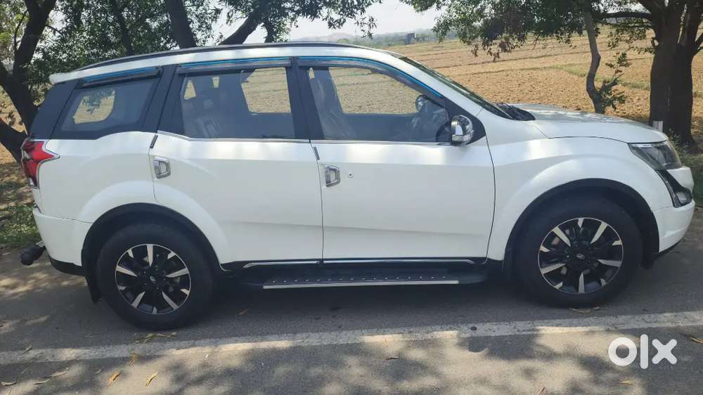 Mahindra Xuv500 2018 Diesel 83900 Km Driven