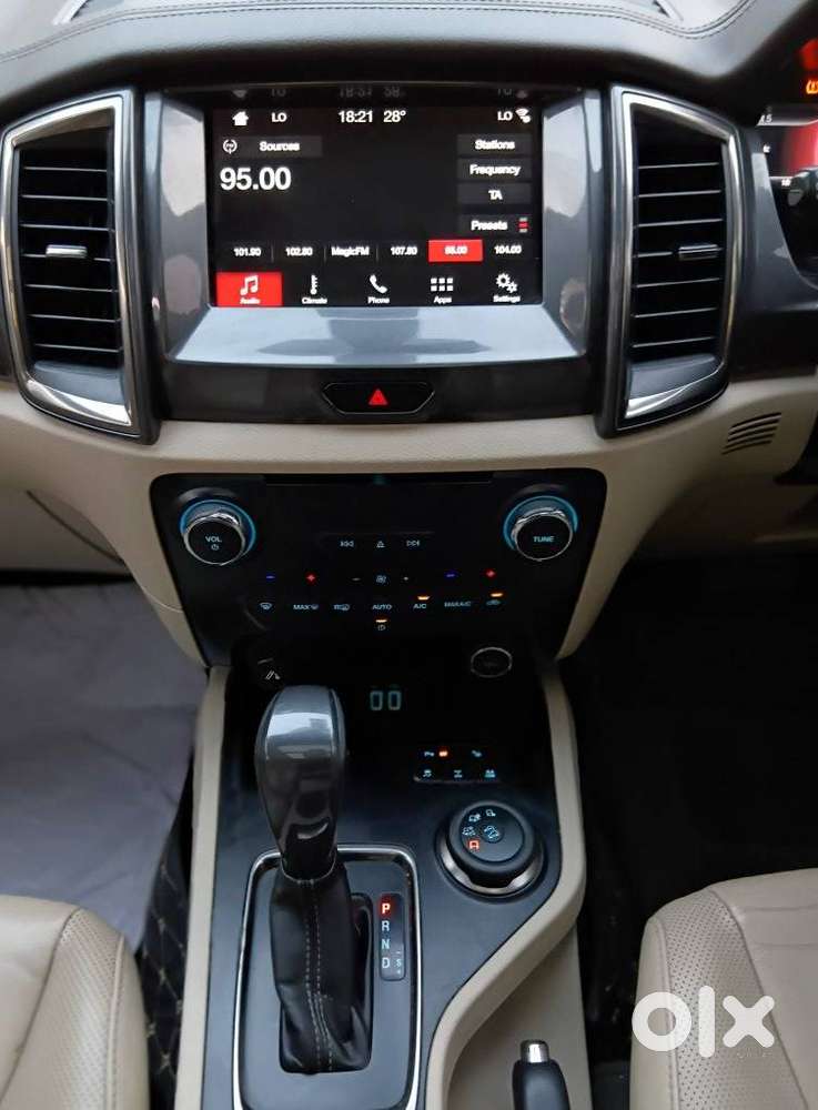 Ford Endeavour 3.2 Titanium At 4x4, 2017, Diesel