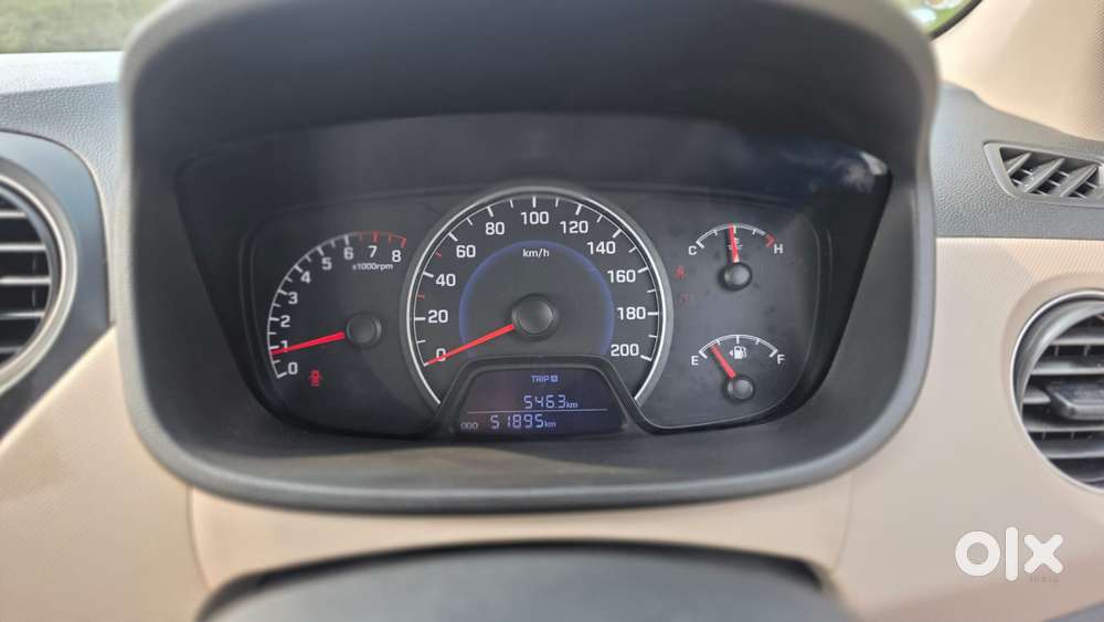 Hyundai Grand I10 Sportz O 1.2, 2015, Petrol