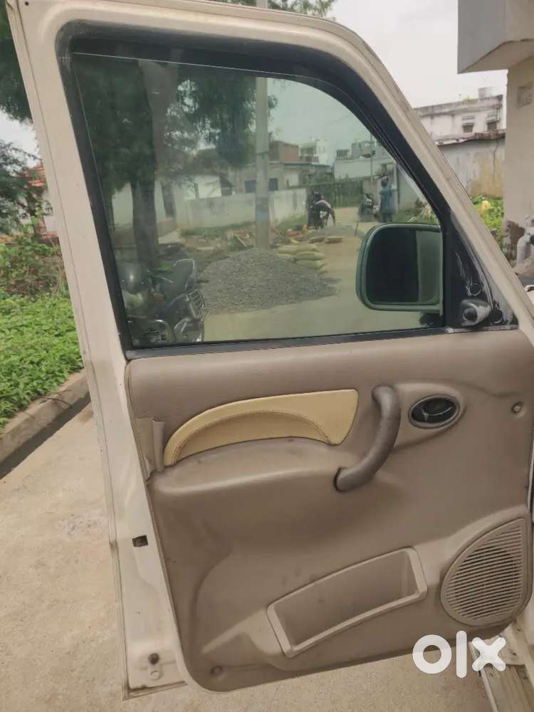 Mahindra Scorpio  Turbo 2.6lx 2wd Model 2008