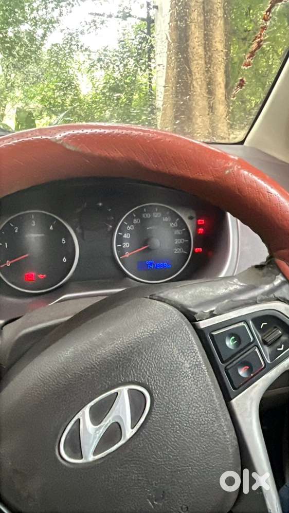 Hyundai I20 Sportz 2011