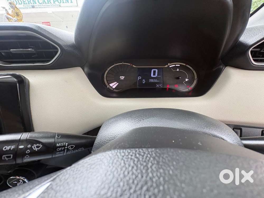 Nissan Magnite 1.0 Xv Premium Turbo Cvt (o) Dual Tone, 2021, Petrol
