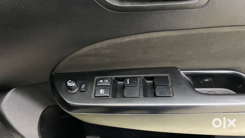 Maruti Suzuki Swift Zxi, 2014, Petrol